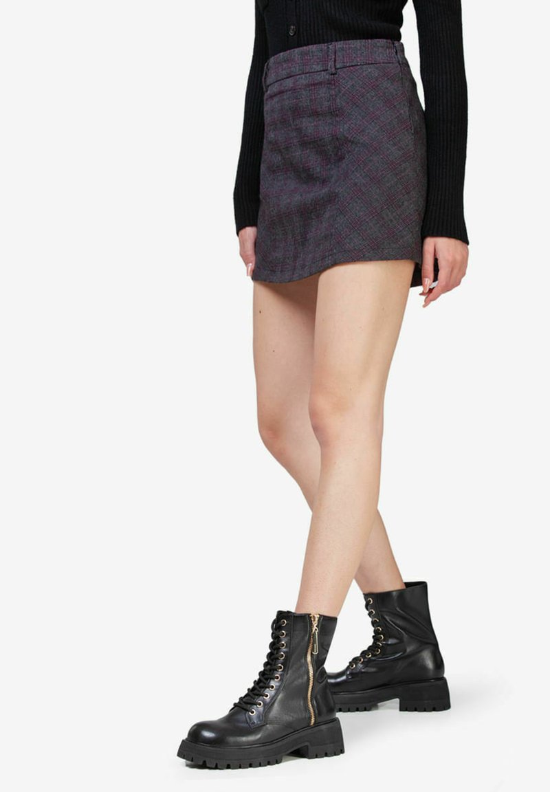 Miriade RAJA MIR - Stivaletti con plateau - nero