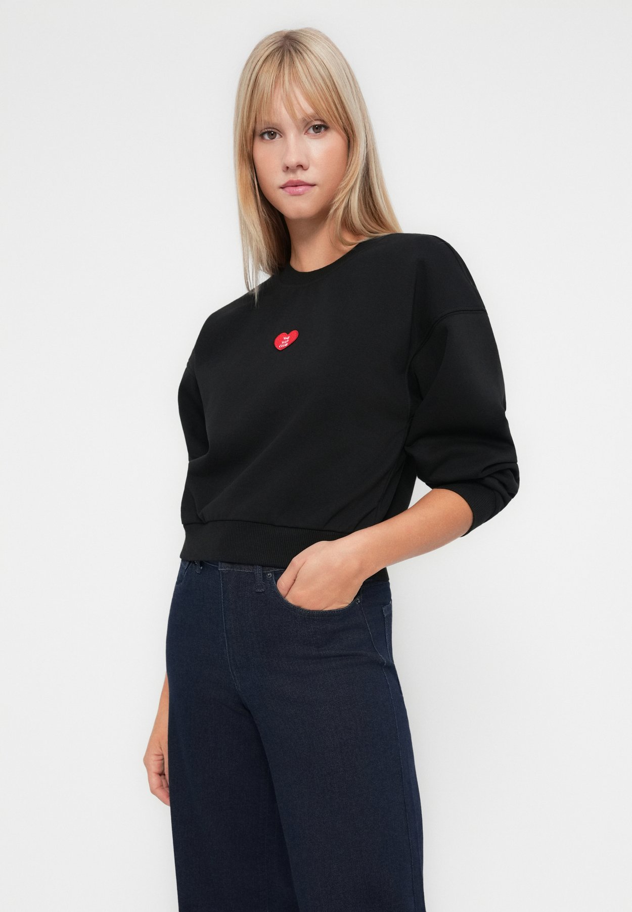ONLEVISA SHORT O NECK