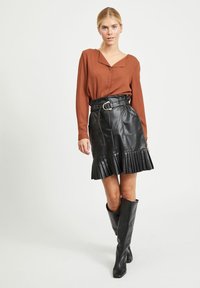 VILA VILUCY - Blouse - tobacco brown