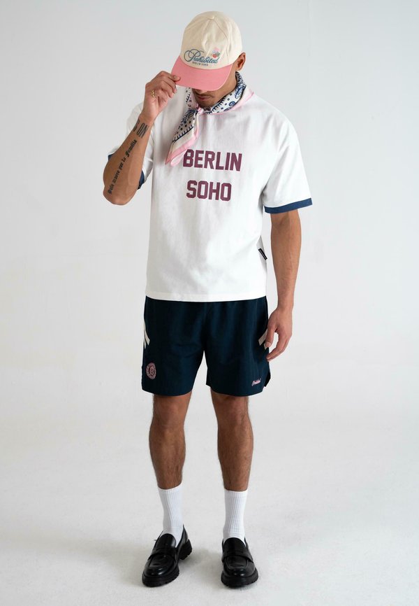 SOHO CONTRAST TEE - T-Shirt print