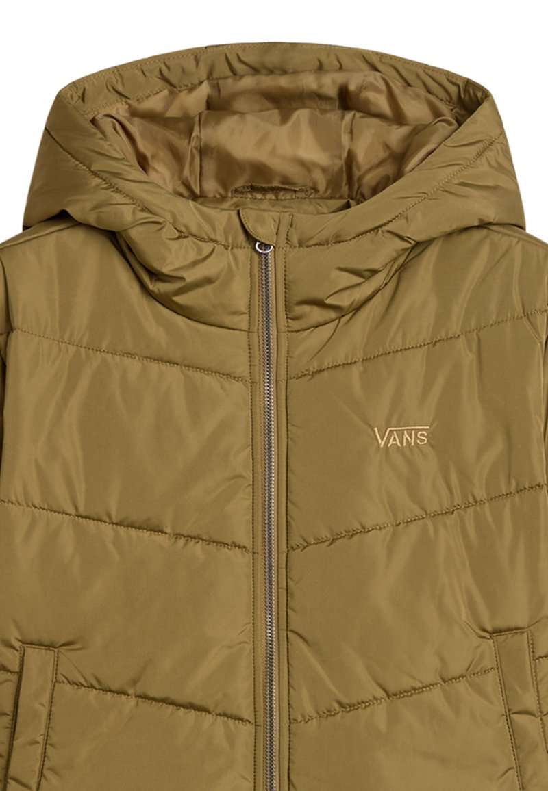 Giacca a vento verde oliva con cappuccio, caratterizzata da zip frontale, motivo a righe verticali e logo Vans ricamato in un colore chiaro.