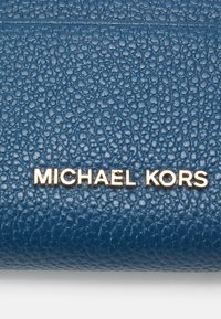 MICHAEL Michael Kors JET SET COIN CARD CASE - Peňaženka - chambray
