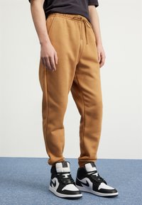 Jordan Joggebukse - legend dark brown/white