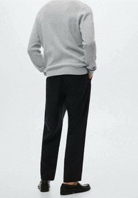 Mango Sweter
