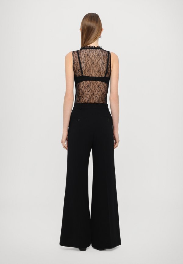 EXCLUSIVE MARY - Top2