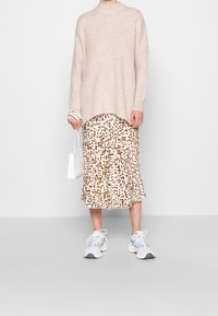 Selected Femme Stickad tröja - beige