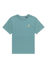 Camiseta de algodón color verde azulado con mangas cortas, escote redondo y un pequeño gráfico de árboles y la palabra "Element" en naranja en el lado izquierdo del pecho.