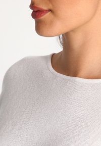 Saint Tropez Sweter