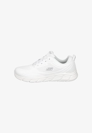 Zapatilla deportiva blanca de Skechers con cierre de cordones, lados perforados para transpirabilidad, cuello acolchado y suela texturizada.
