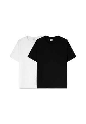 - T-shirt basic
