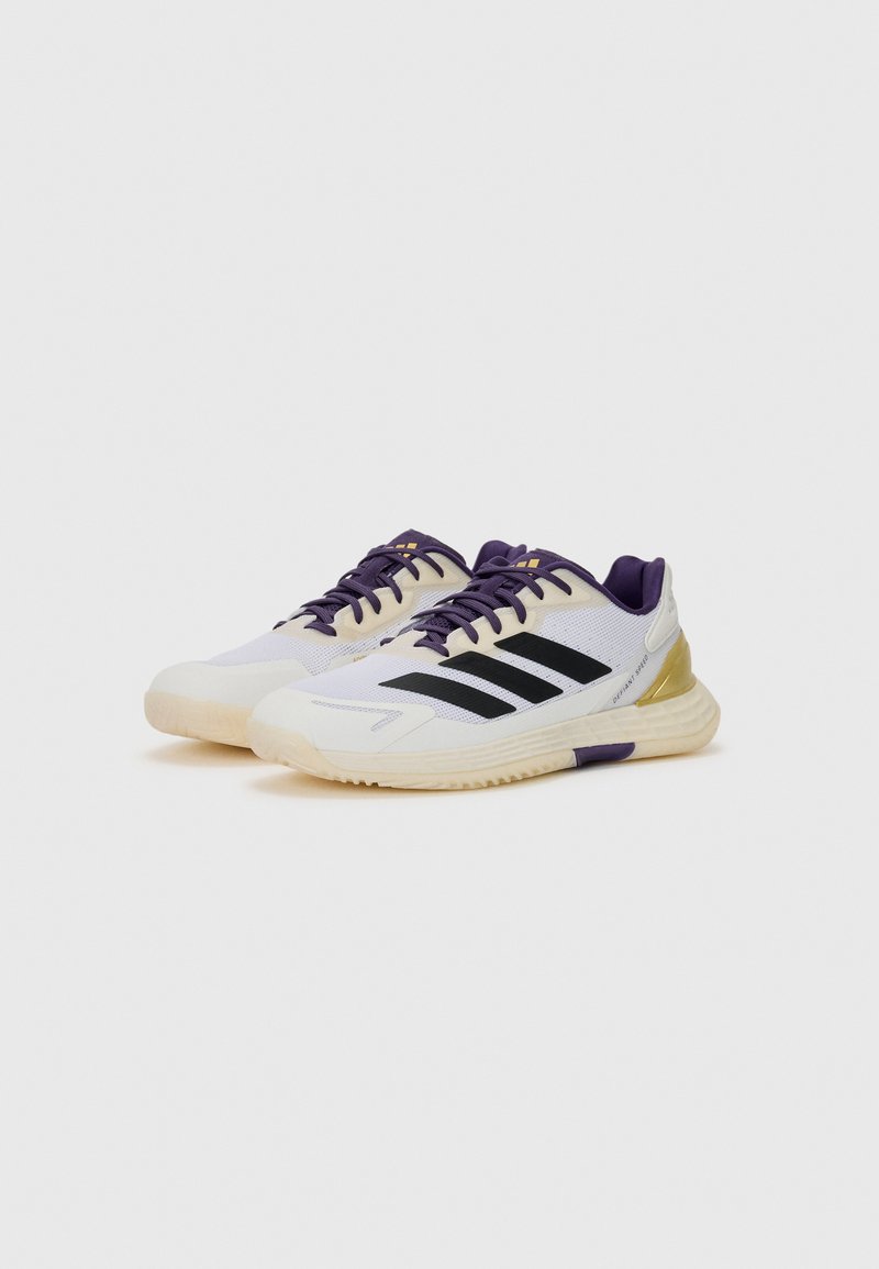 adidas Performance DEFIANT SPEED 2 - Multicourt tennis shoes - white/core  black/aurora plum/white - Zalando.co.uk