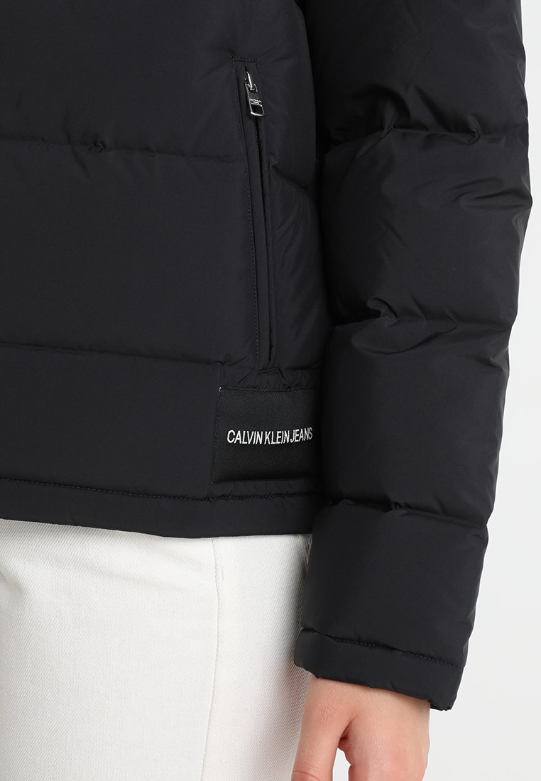calvin klein light short puffer