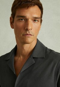 Reiss Cămașă - steel grey