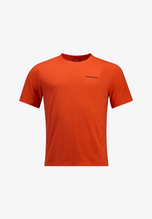 Oranje T-shirt met korte mouwen van gladde stof. Heeft een ronde halslijn en een zwart "ROSSIGNOL" logo op de voorkant.