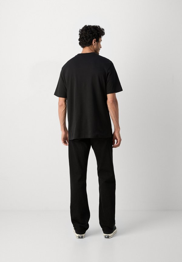 INJECTION LOGO PRINT - Basic T-shirt4