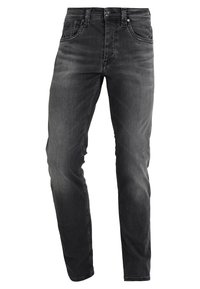 Jeans de mezclilla gris oscuro con un corte clásico, cinco bolsillos, cierre de cremallera y un sutil desgastado en las piernas. Fabricados con una suave y duradera tela de algodón.