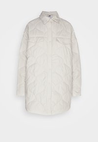 Unselected, light orewood brown/sail