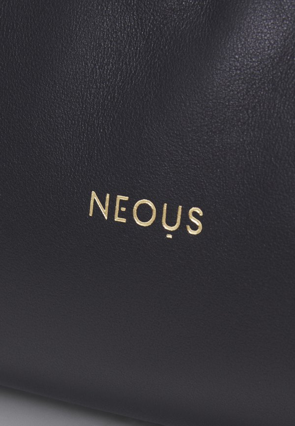 SCORPIUS  - Handbag4