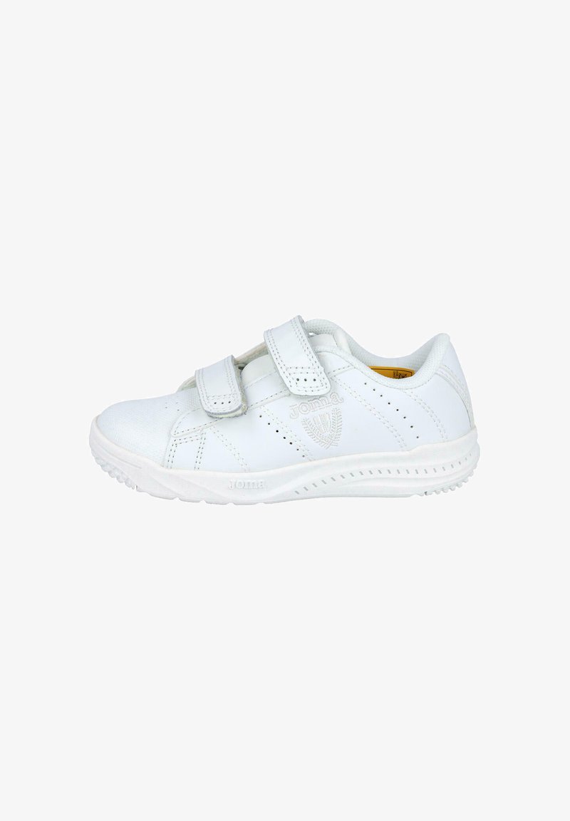 Zapatilla deportiva blanca con parte superior sintética lisa, doble tira de Velcro, detalles perforados y suela de goma texturizada.