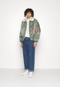 Alpha Industries B 15 - Talvitakki - vintage green