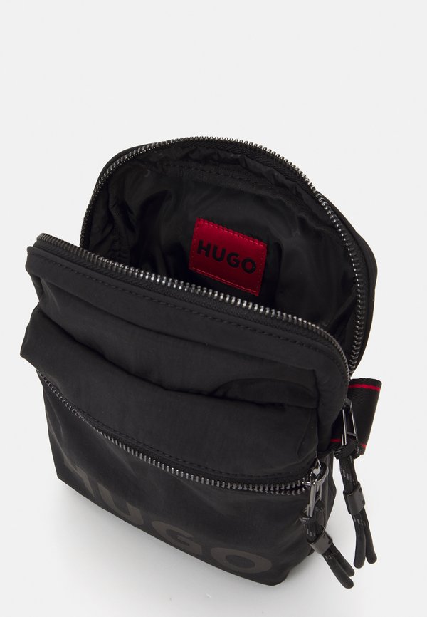 QUENTYN UNISEX - Cross body bag3