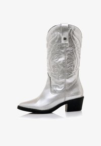 Sélectionné, plata