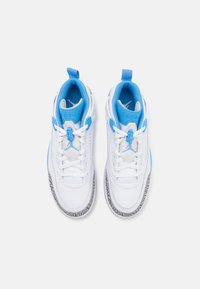Jordan JORDAN SPIZIKE - Zapatillas - white/university blue/wolf grey/anthracite