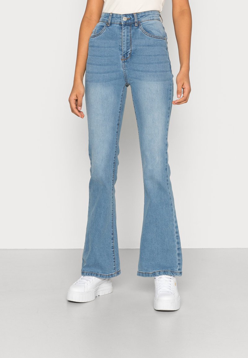Denim Project CARO FLARED JEANS - Zvonové džínsy - light blue
