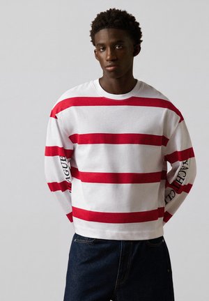 Bershka, LONG SLEEVE STRIPED - TSHIRT - T-shirt à manches longues - red
