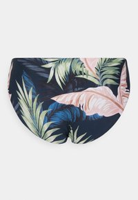 Parte de baixo de bikini com estampa tropical, apresentando grandes folhas pastel sobre um fundo azul-marinho, feita de tecido elástico suave com um formato ajustado.