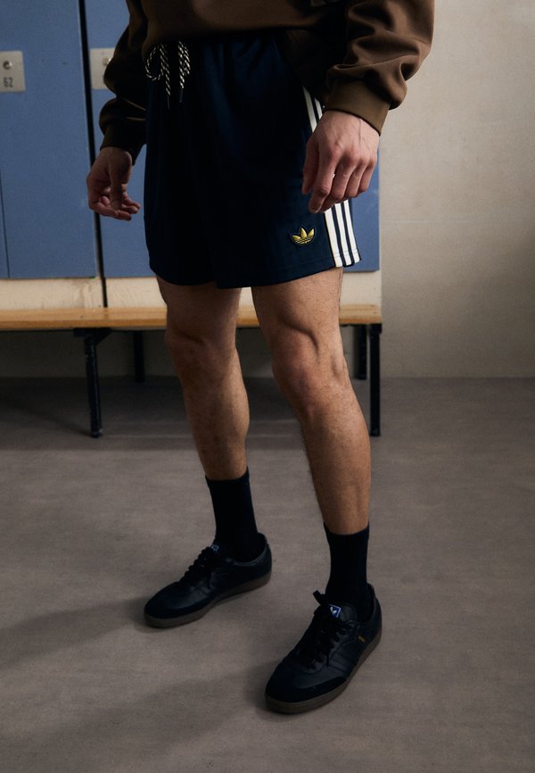 JUVENTUS ICON SHORT - Club wear - legend ink