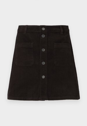 Saias de linha A em corduroy castanho com frente de botões, dois bolsos frontais e riscas verticais texturizadas. Cintura padrão com passadores para cinto.