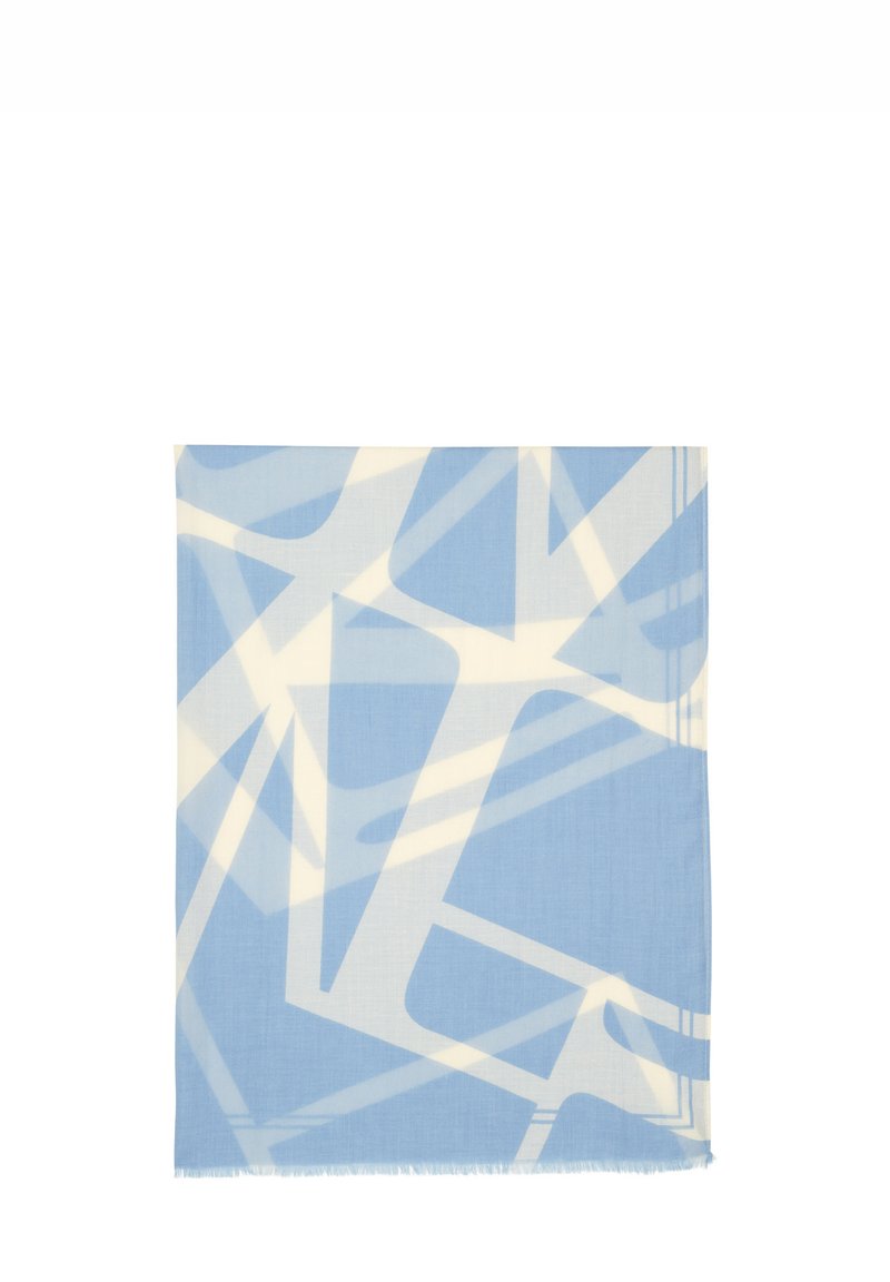 Bufanda de color azul claro con un patrón geométrico blanco abstracto, hecha de una tela suave con bordes de flecos, de forma cuadrada. Textura ligera y delgada.