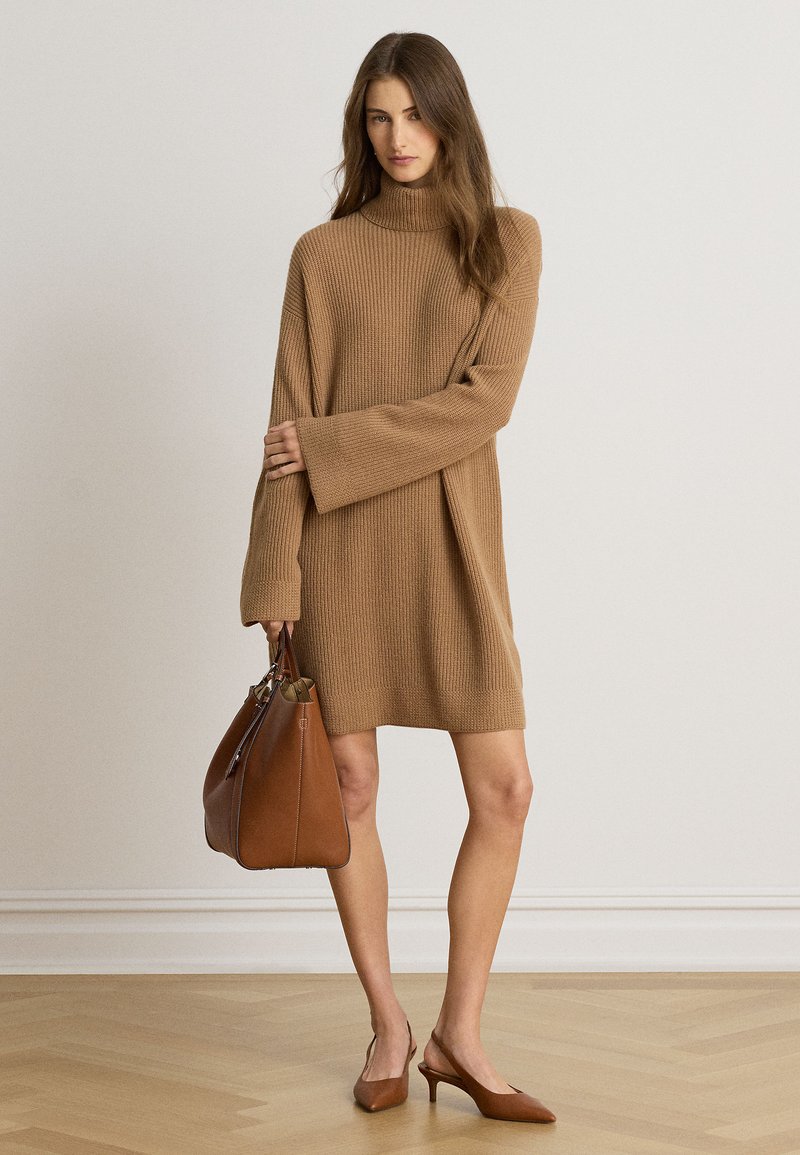 ralph lauren brown sweater dress Lauren WOOL CASHMERE TURTLENECK - Jumper dress Seamless upper construction for