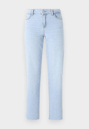 Svijetloplave ravne traperice izrađene od denima, s klasičnim pojasom, pet džepova i diskretnim detaljima šivanja.