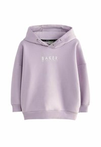 Levandulová mikina s přední kapsou typu klokan, šňůrkou na stažení a žebrovaným lemem. Na hrudi je nápis bílým písmem "BAKER BY TED BAKER". Měkký materiál.