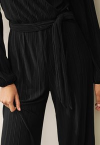 Next LONG SLEEVE PLISSÉ - Jumpsuit - black