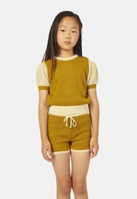 MIPOUNET Shorts - ochre ecru