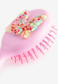 Next INITIAL BRUSH - Doplnky na úpravu účesu - bright pink m