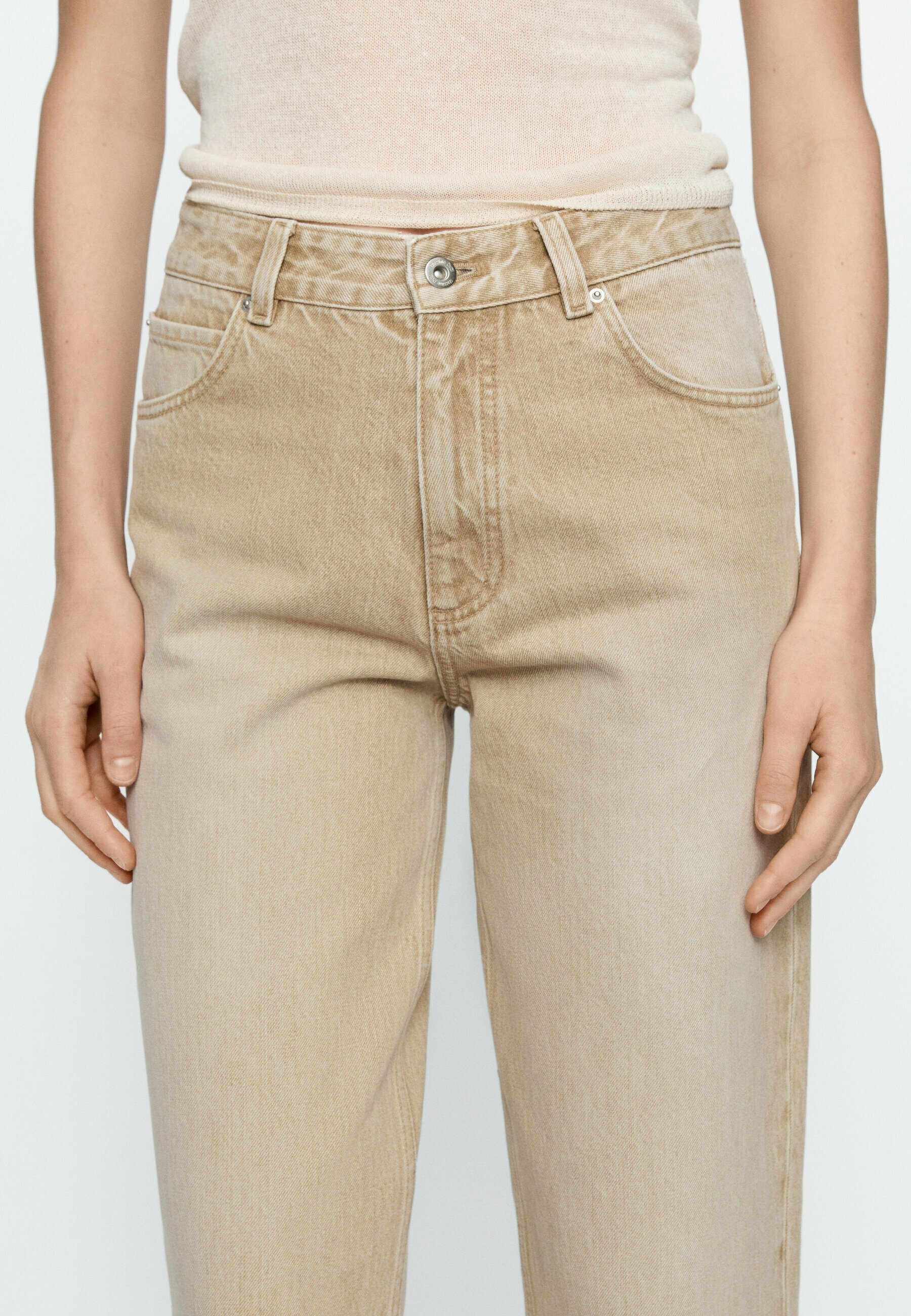 ◆Massimo Dutti◆ High waist relaxed fit barrel jeans High-waist relaxed fit barrel jeans · Ochre Marl · Dressy