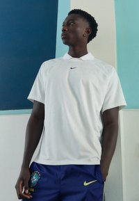 Nike Performance CULTURE OF FOOTBALL JERSEY - T-Shirt sport - sail/white/black