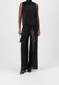 KARL LAGERFELD Kalhoty - black