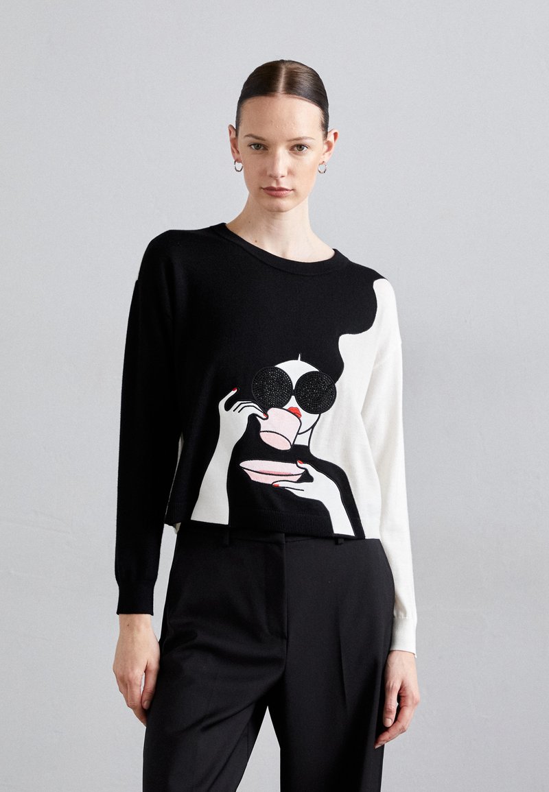 Alice + Olivia Stickad tröja - black/soft white/multi