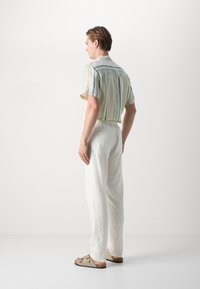 Les Deux PATRICK PANTS - Pantaloni - white