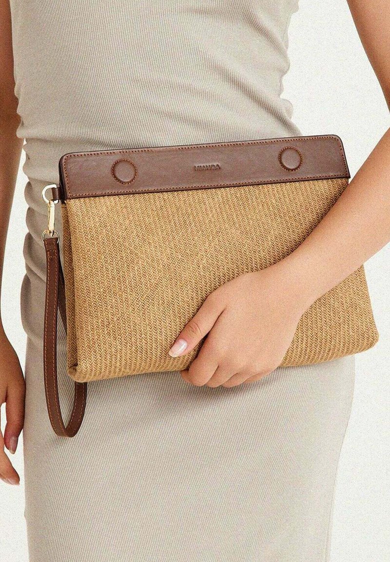 Mianqa Clutch - natural