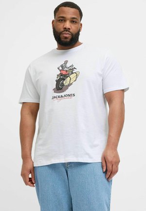 Weißes Baumwoll-T-Shirt mit einem bunten Skelett-Graphic auf einem Motorrad, mit "JACK&JONES"-Text darunter, kurzen Ärmeln und lässiger Passform.