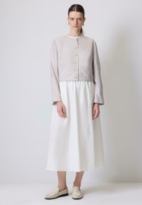 Touché Privé WAISTED - Falda acampanada - ecru
