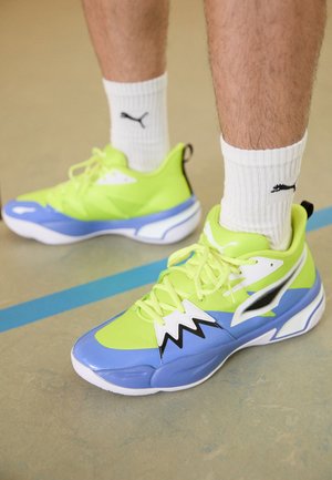 Puma GENETICS - Chaussures de basket - electric lime/blue skies