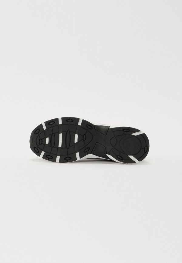 RN00 II - Training shoe2