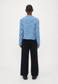 Vero Moda Petite VMLINA O NECK  - Džemperis - allure melange